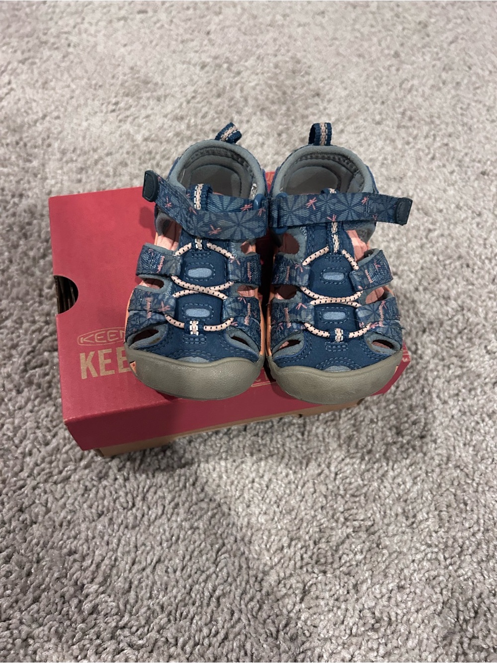Keen Kids Navy and Pink Floral Closed-Toe Water Sandals